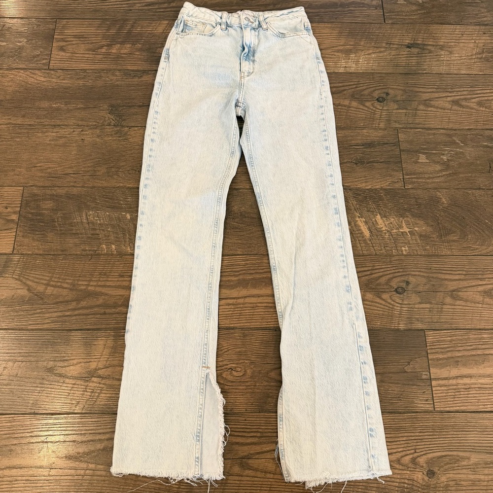 Zara Ultra High Rise Slim Flare Jeans Size 4